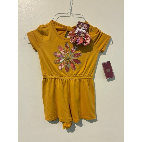 **3 for $20** NWT Btween Yellow Floral Romper - Girls 4 - Picture 1 of 3